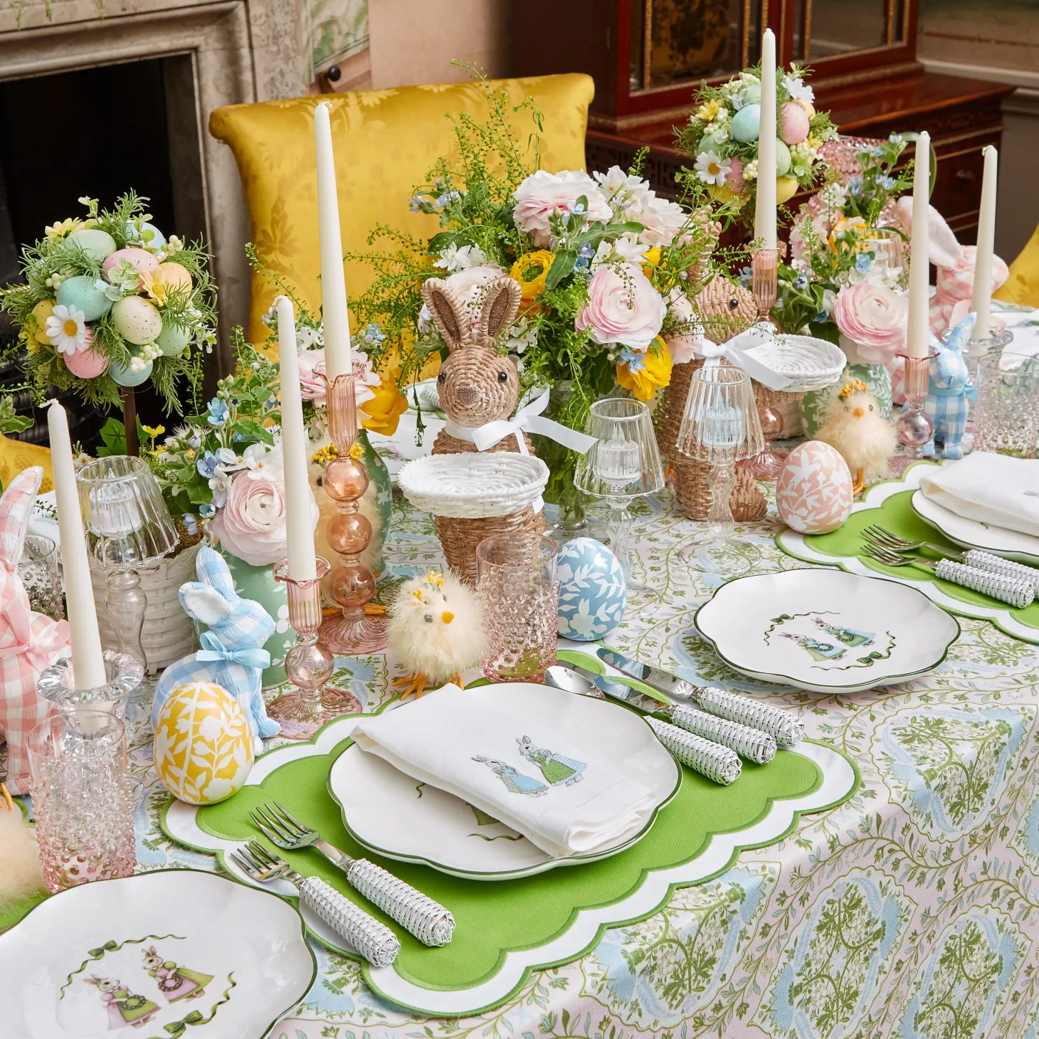 Blue & Pink Cottontail Bunny Starter Plates (Set of 4)