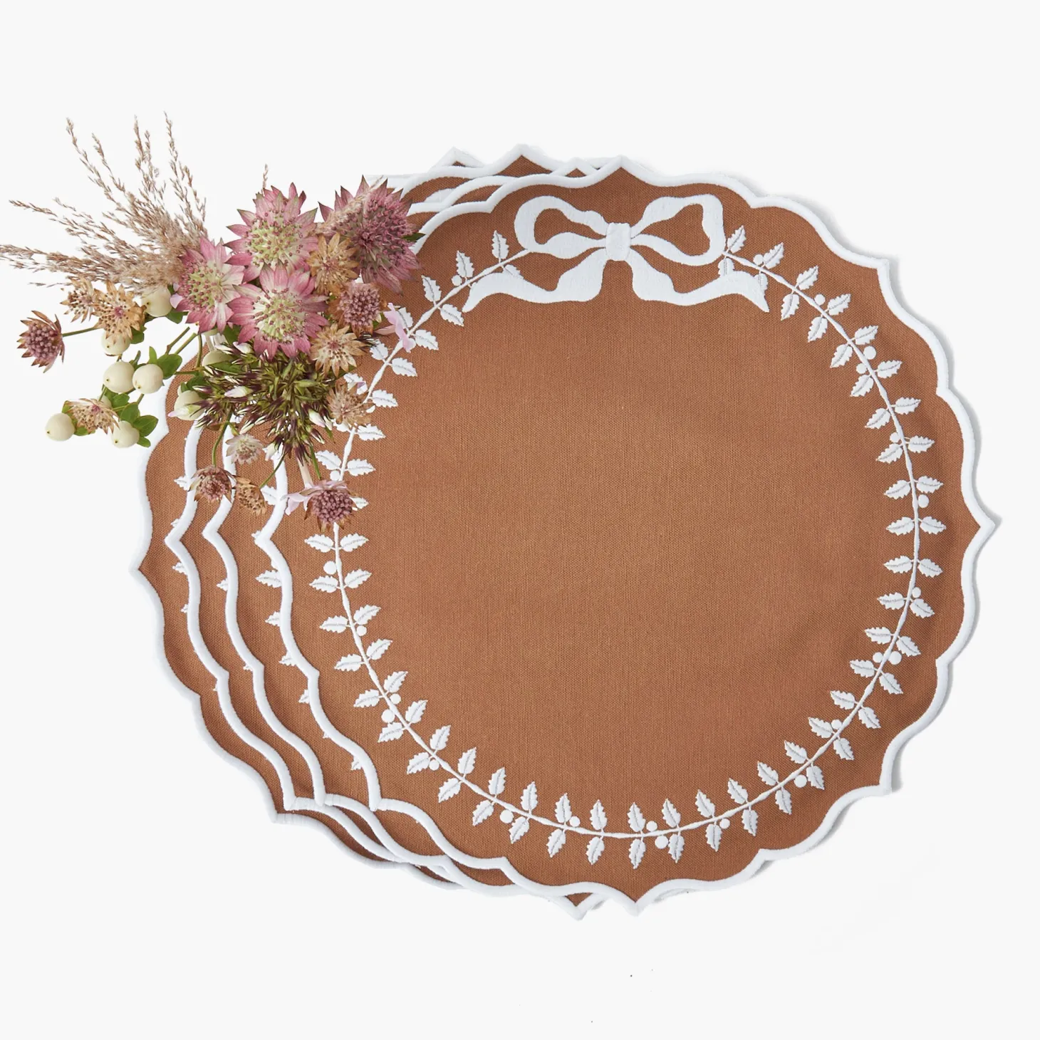 Chocolate Bow Laurel Placemats (Set of 4)