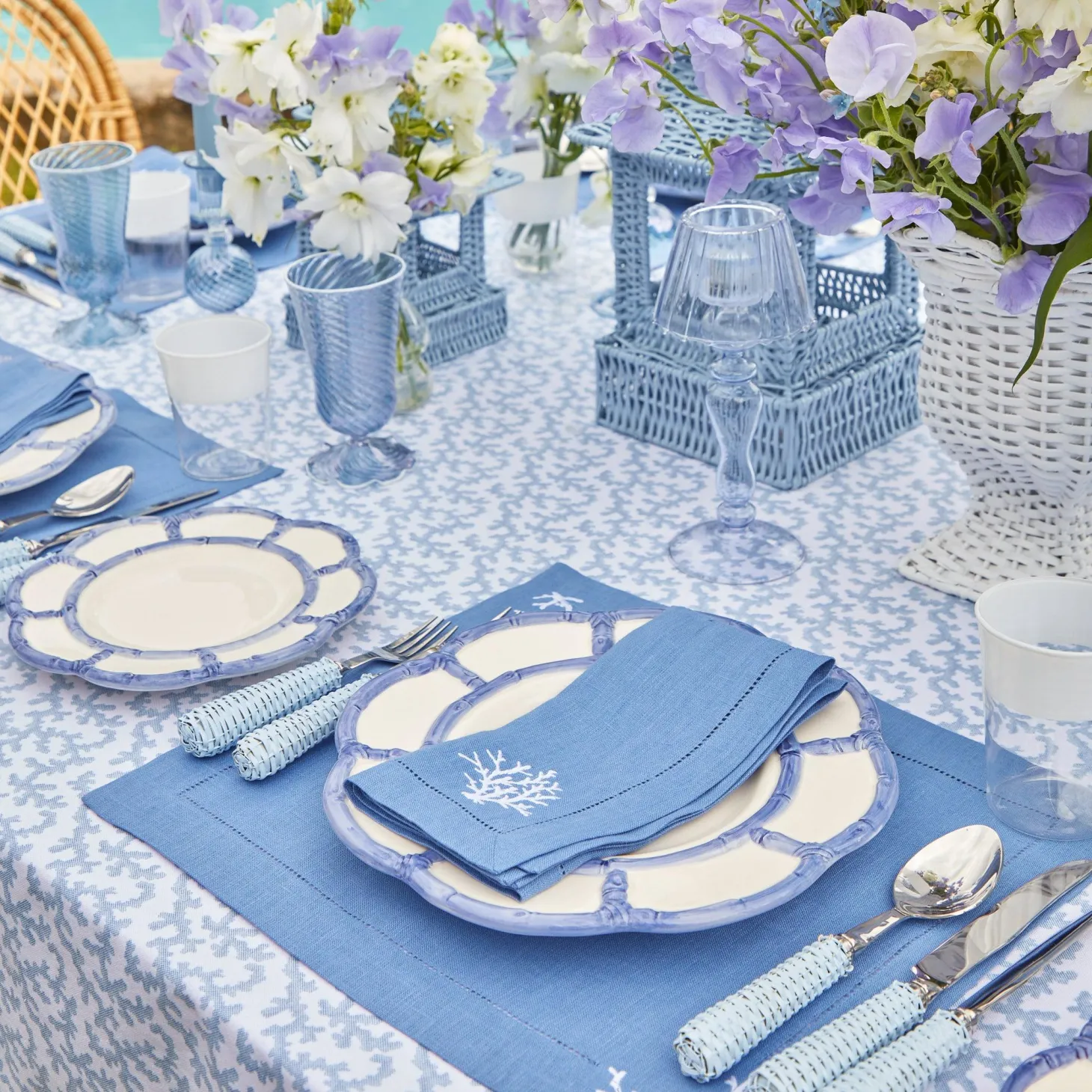 Coral Blue Linen Napkins (Set of 4)