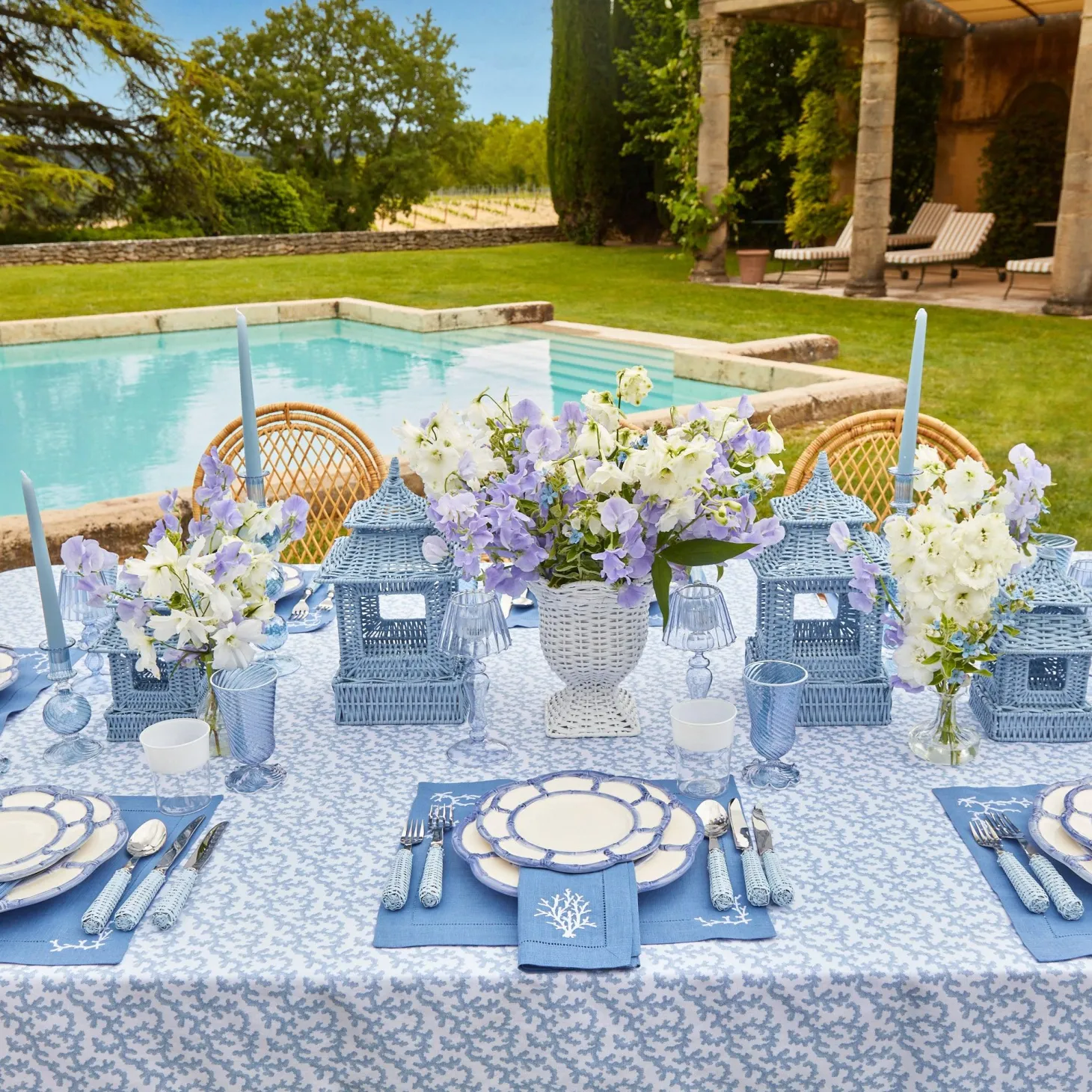 Coral Blue Linen Napkins (Set of 4)