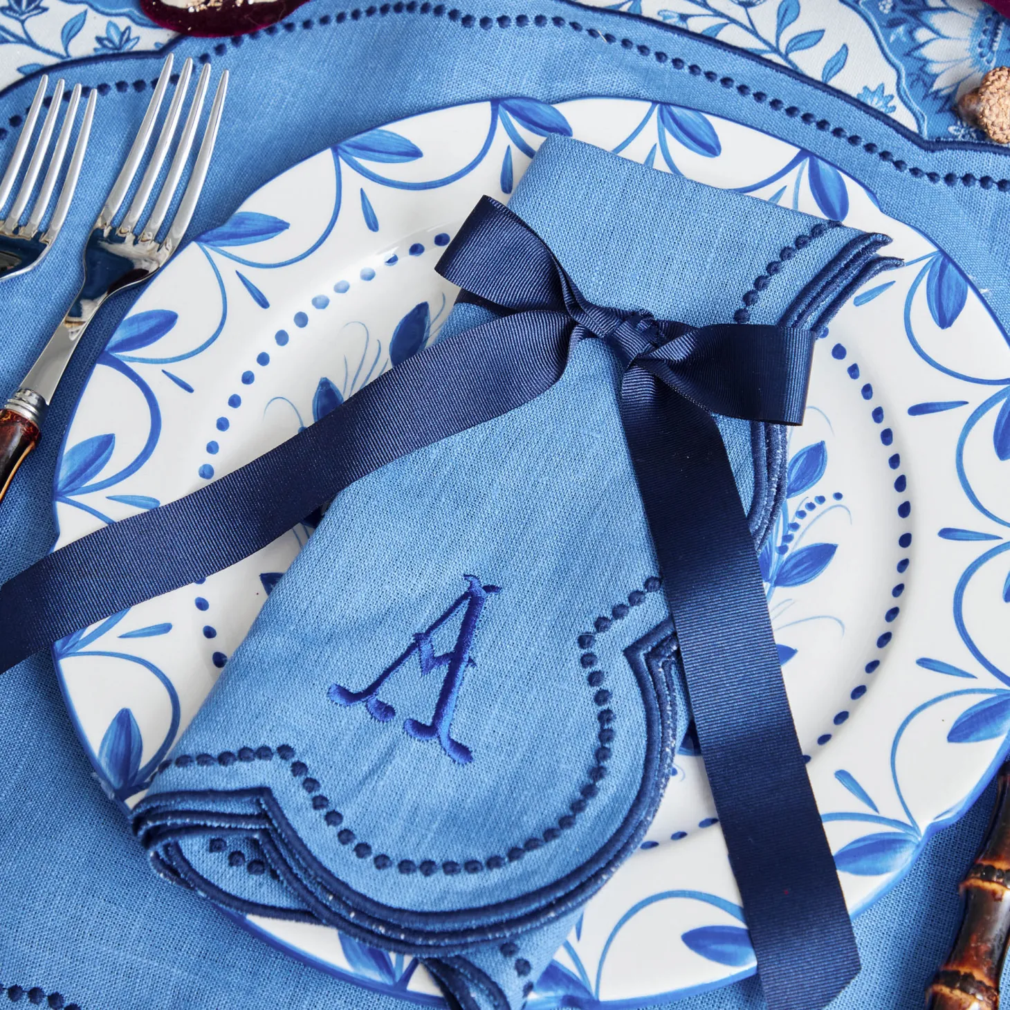 Eloise Blue & Navy Napkins (Set of 4)