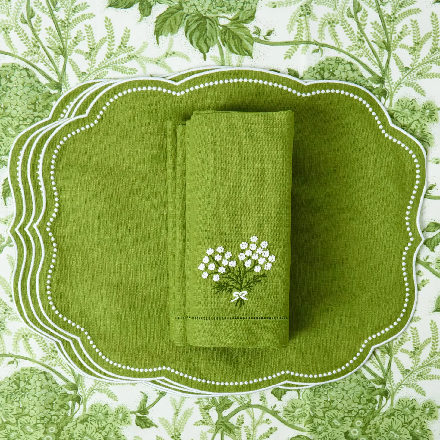 Eloise Green Placemats & Hydrangea Napkins (Set of 4)