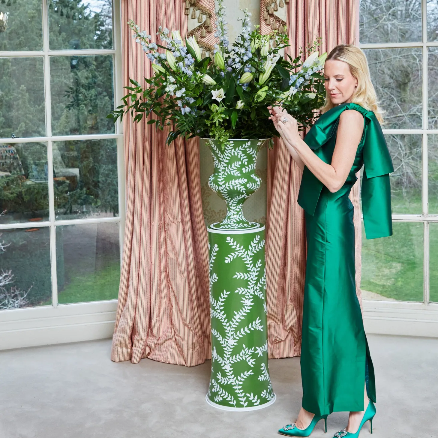 Emmeline Green Floral Urn & Pedestal