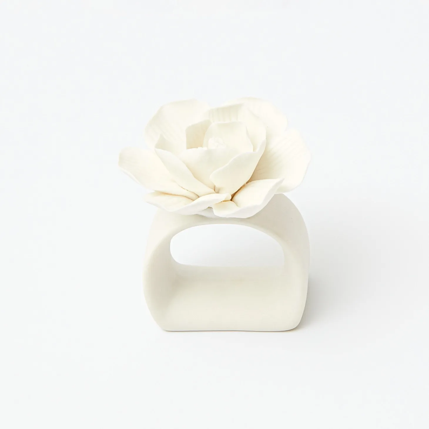 Fiore Porcelain Napkin Rings (Set of 4)