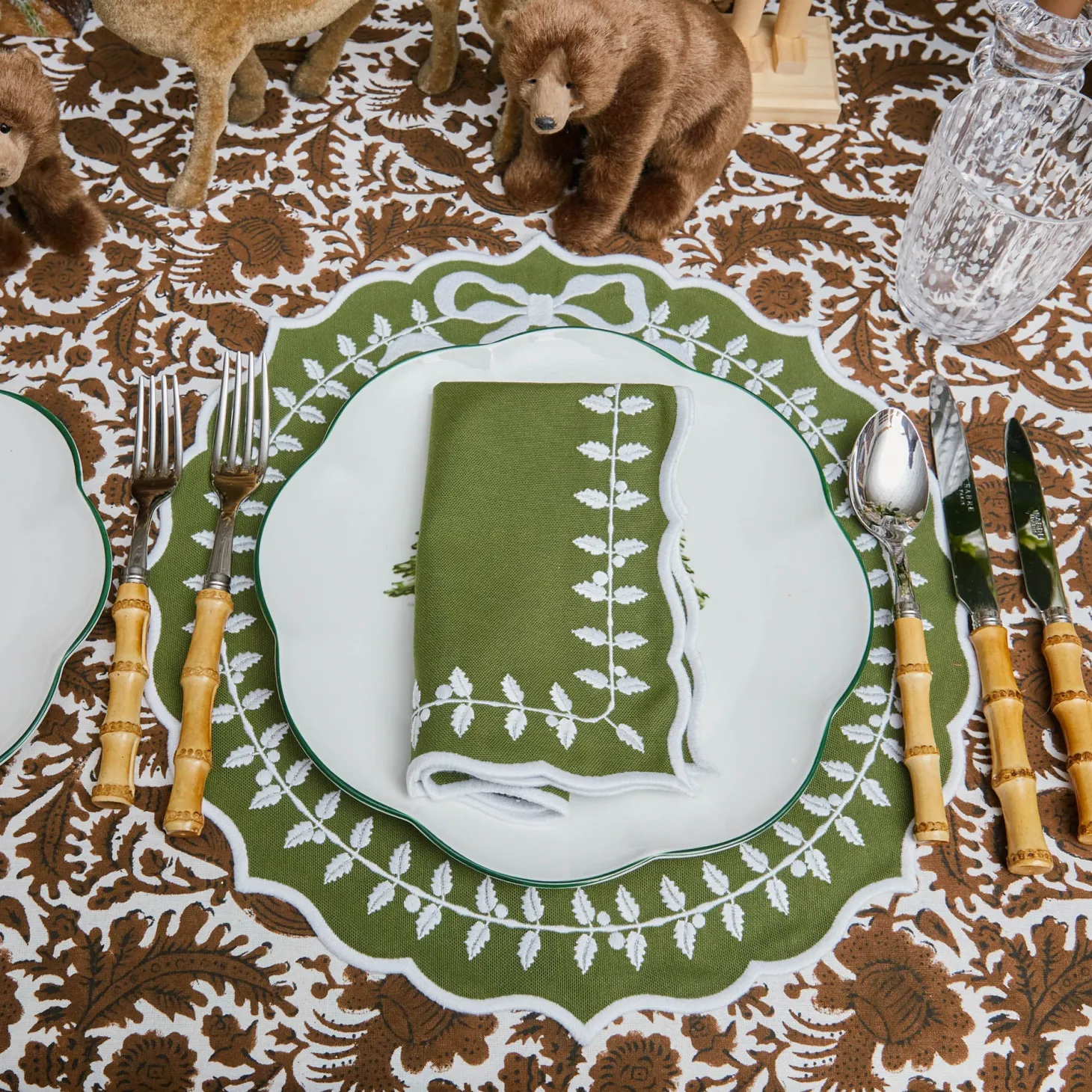 Green Bow Laurel Napkins (Set of 4)