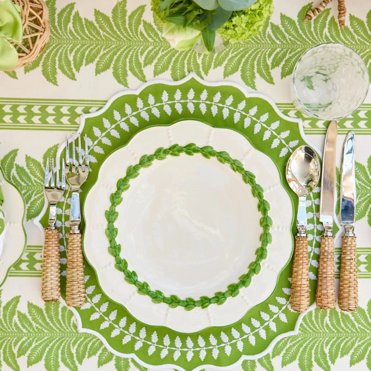 Green Laurel Dinner Plate