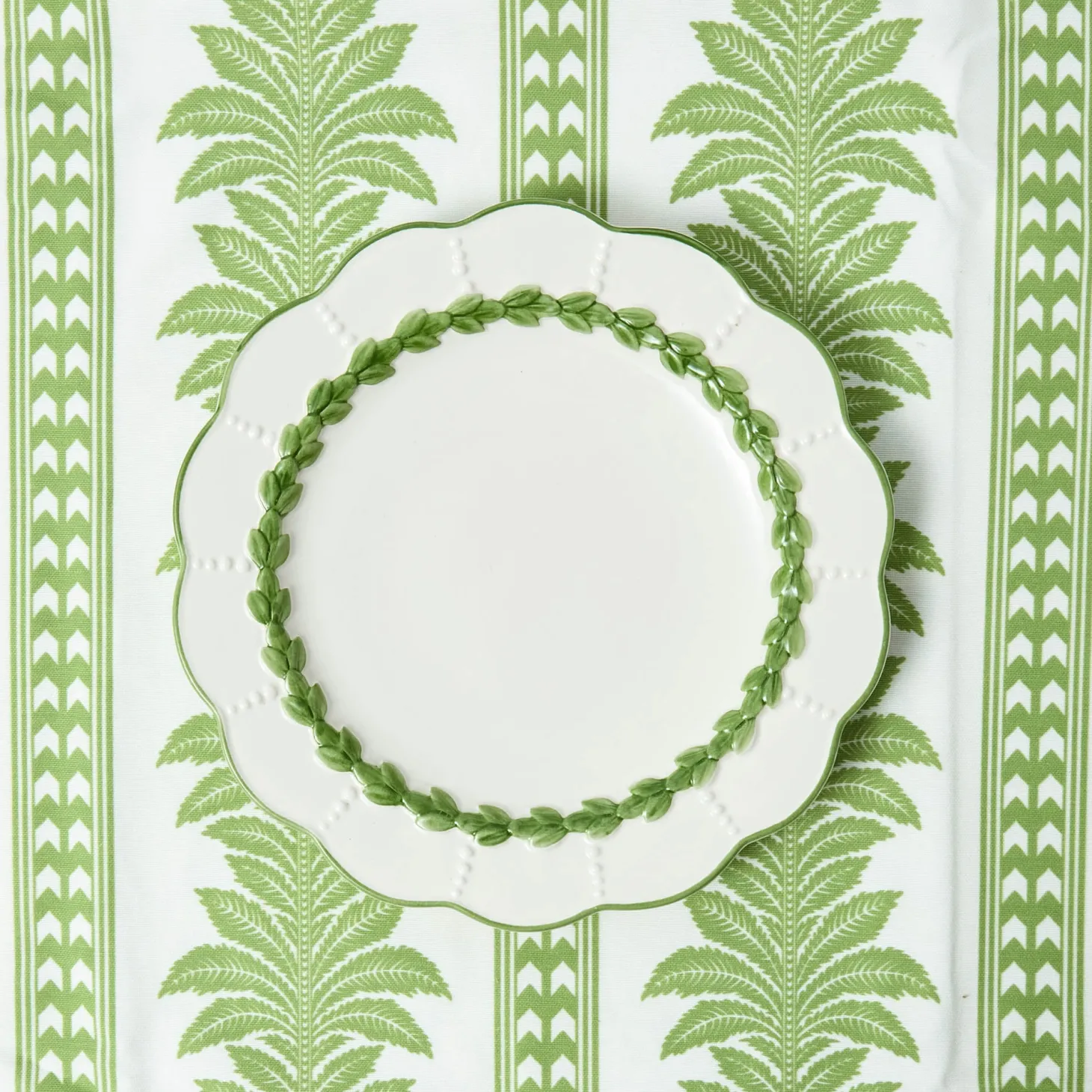 Green Laurel Dinner Plate