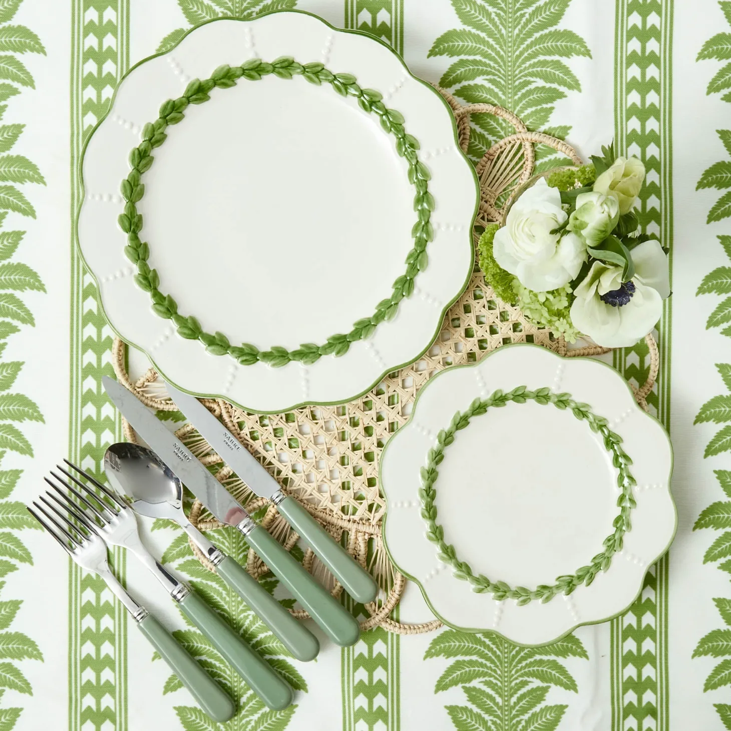 Green Laurel Dinner Plate