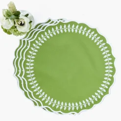Green Laurel Placemats & Napkins (Set of 4)