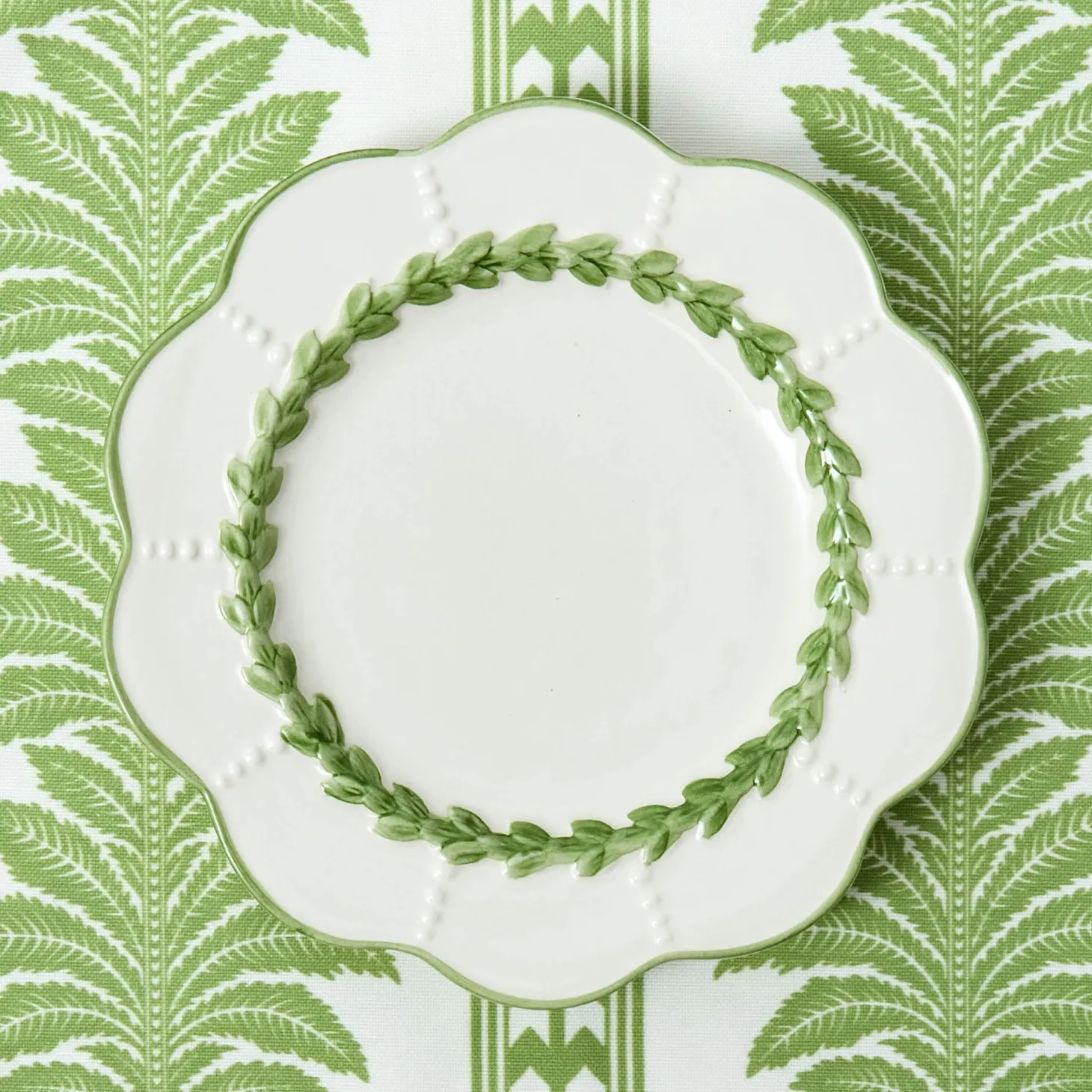 Green Laurel Starter Plate