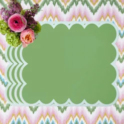 Green Scalloped Lacquer Placemats (Set of 4)