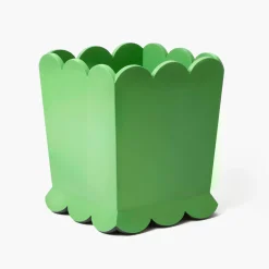 Green Scalloped Lacquer Waste Paper Bin