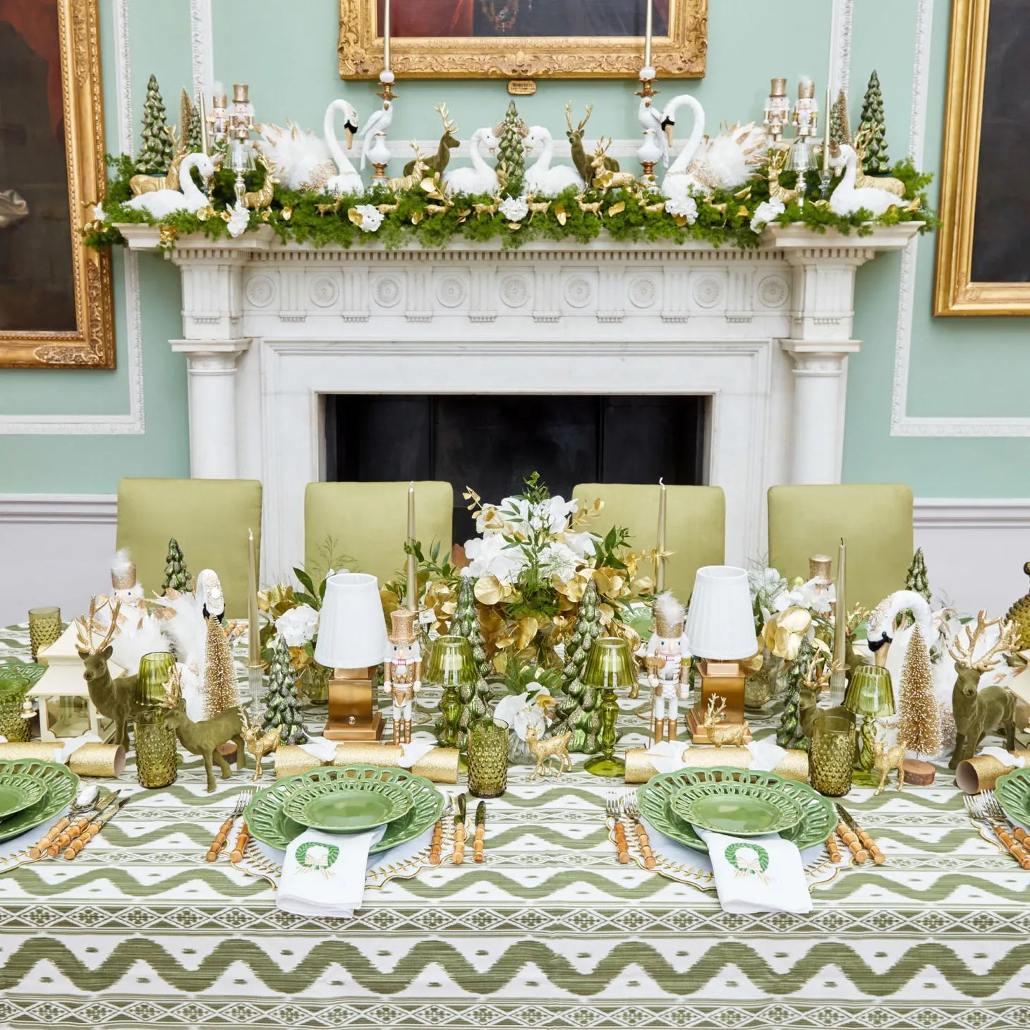 Joy Gold Candlescape