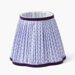 Lilac Lotus Lampshade (18cm)