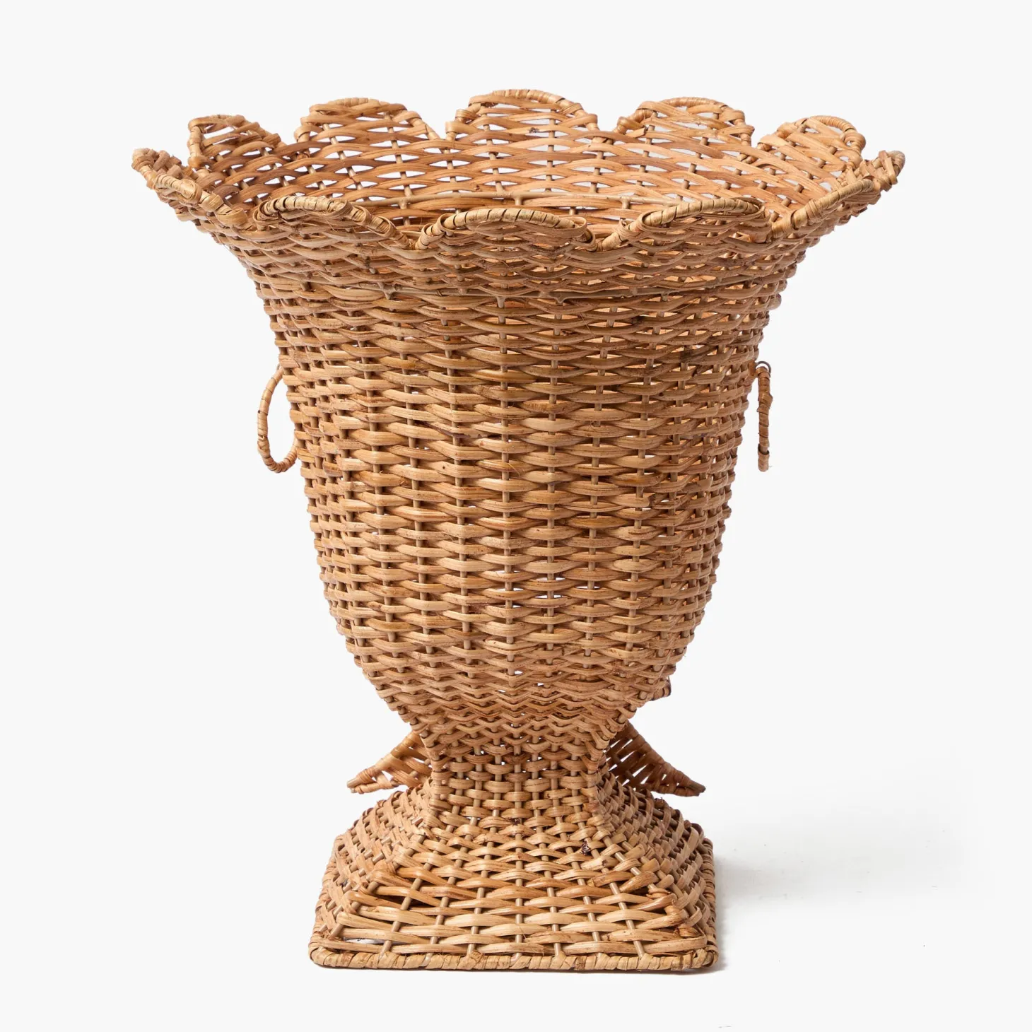 Liliana Bow Scalloped Rattan Urn
