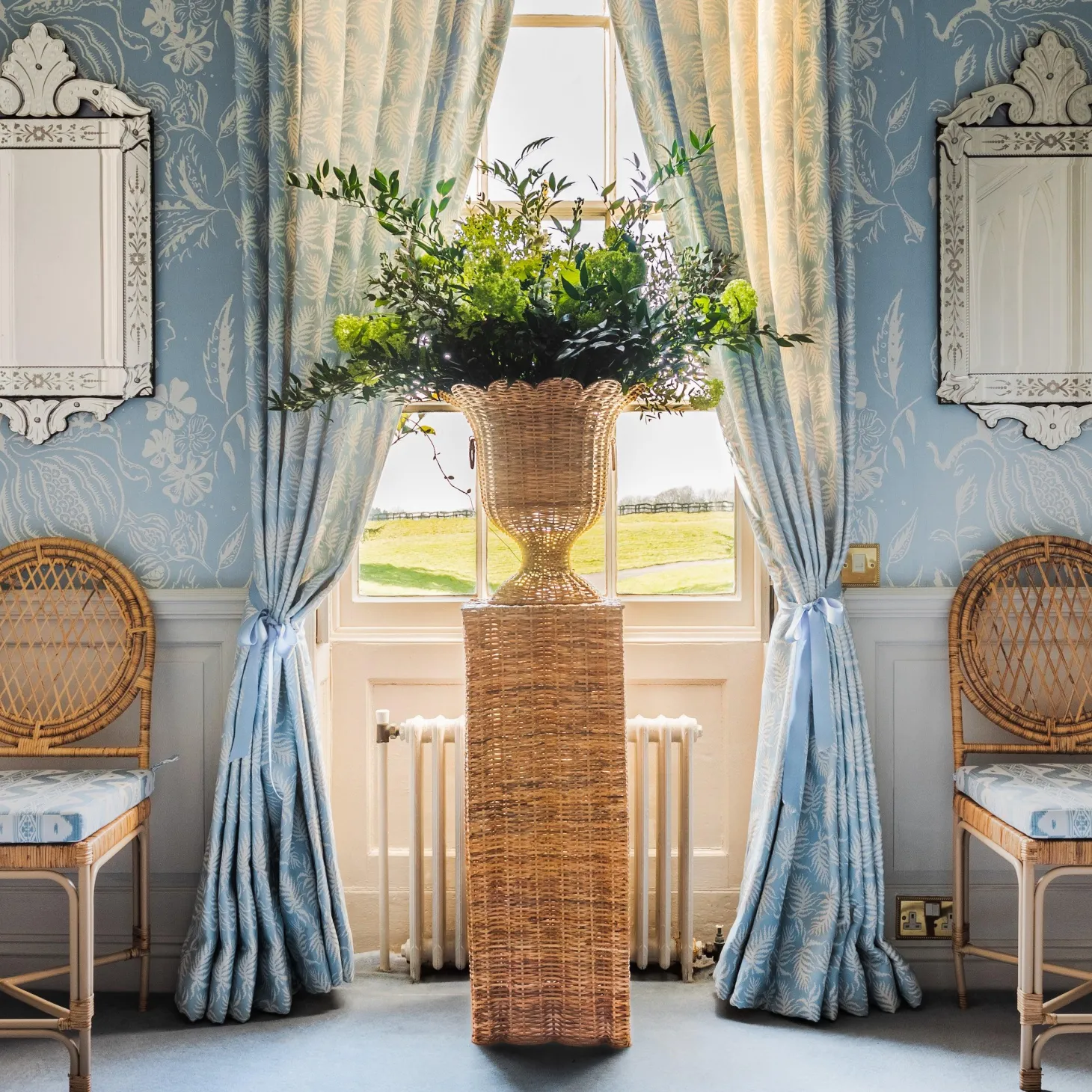 Liliana Scalloped Rattan Urn & Pedestal
