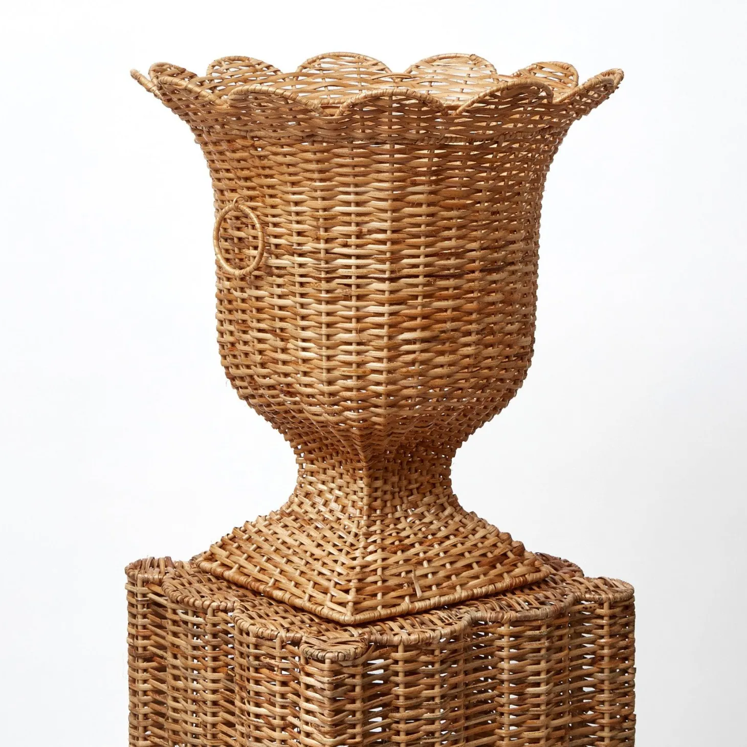 Liliana Scalloped Rattan Urn & Pedestal