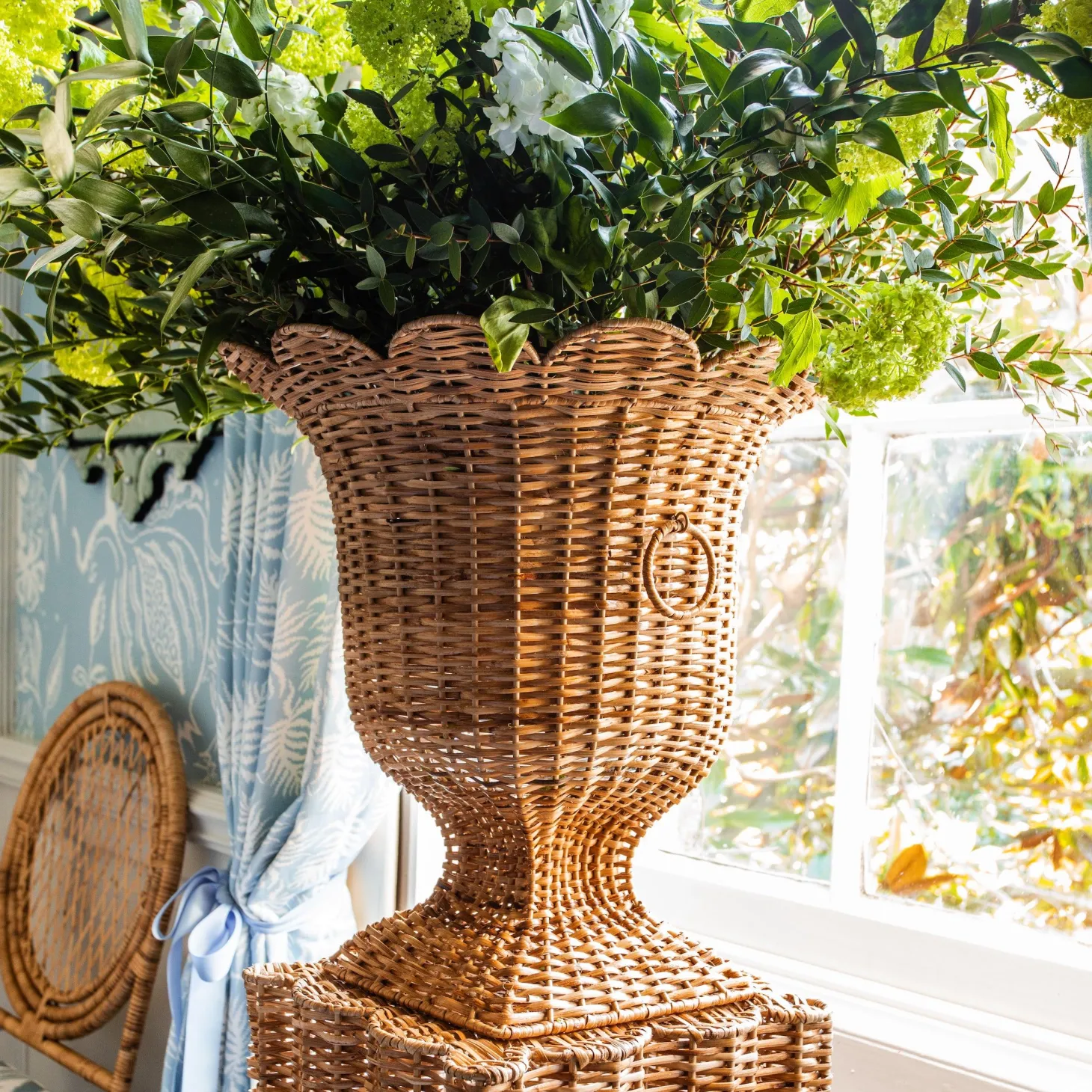 Liliana Scalloped Rattan Urn & Pedestal