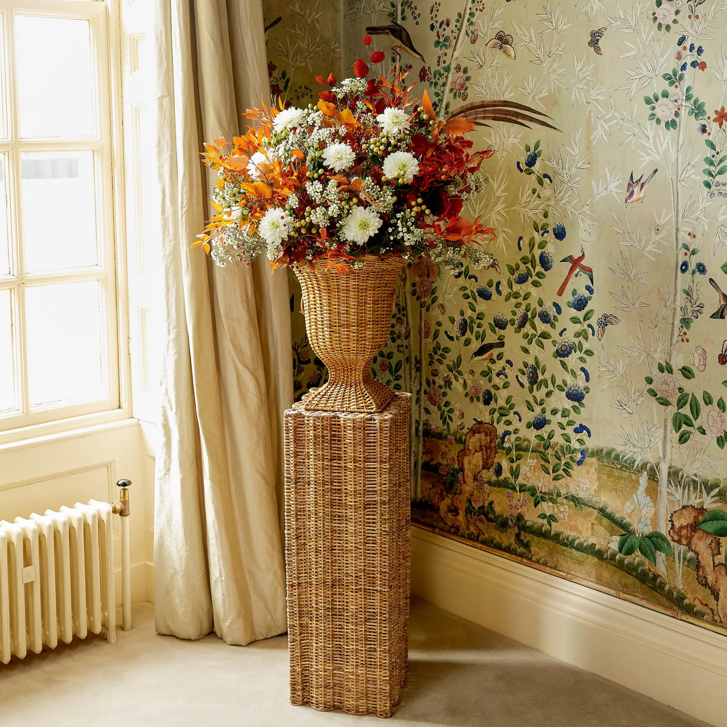 Liliana Scalloped Rattan Urn & Pedestal