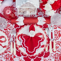 Lily Red & White Placemats & Napkins (Set of 4)