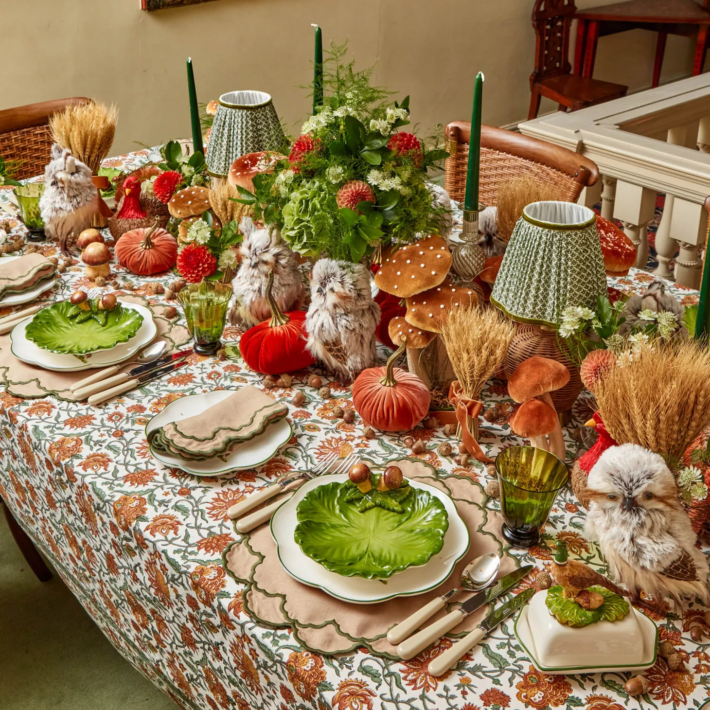 Lily Sand & Green Placemats & Napkins (Set of 4)