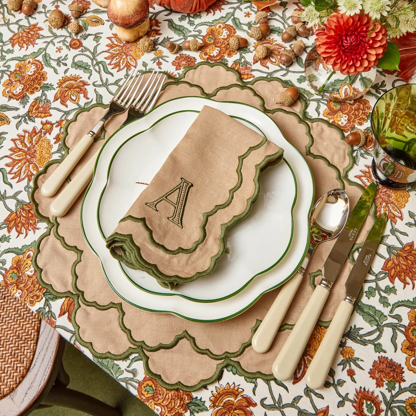 Lily Sand & Green Placemats & Napkins (Set of 4)