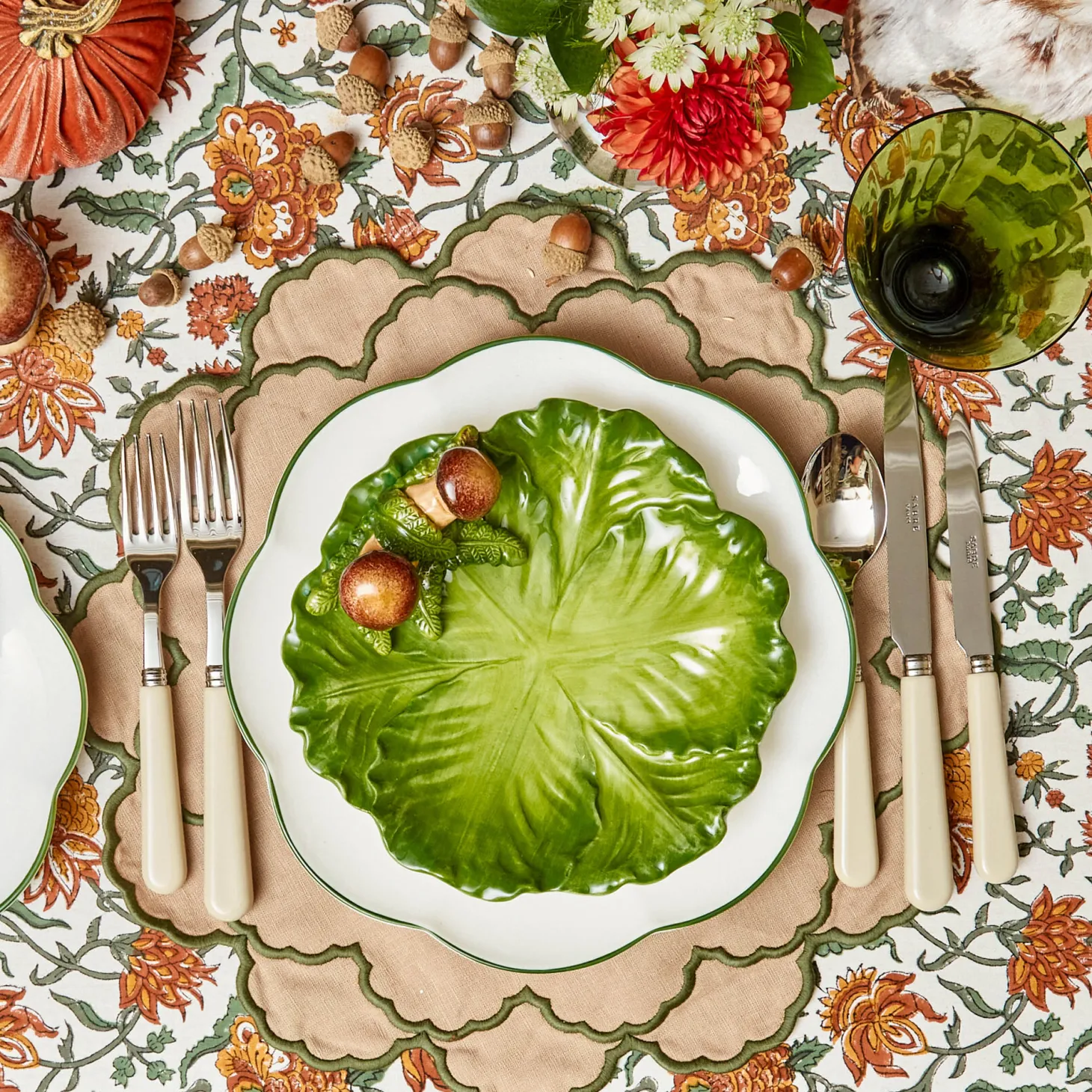 Lily Sand & Green Placemats & Napkins (Set of 4)