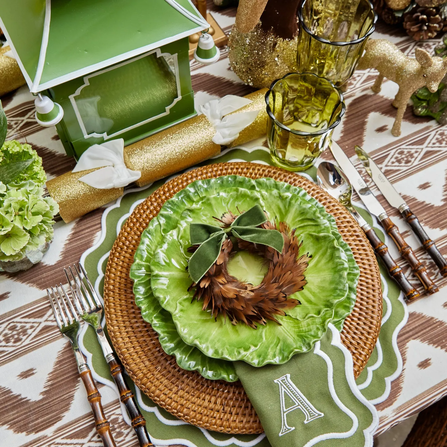 Olive Scalloped Glassware (Set of 12)