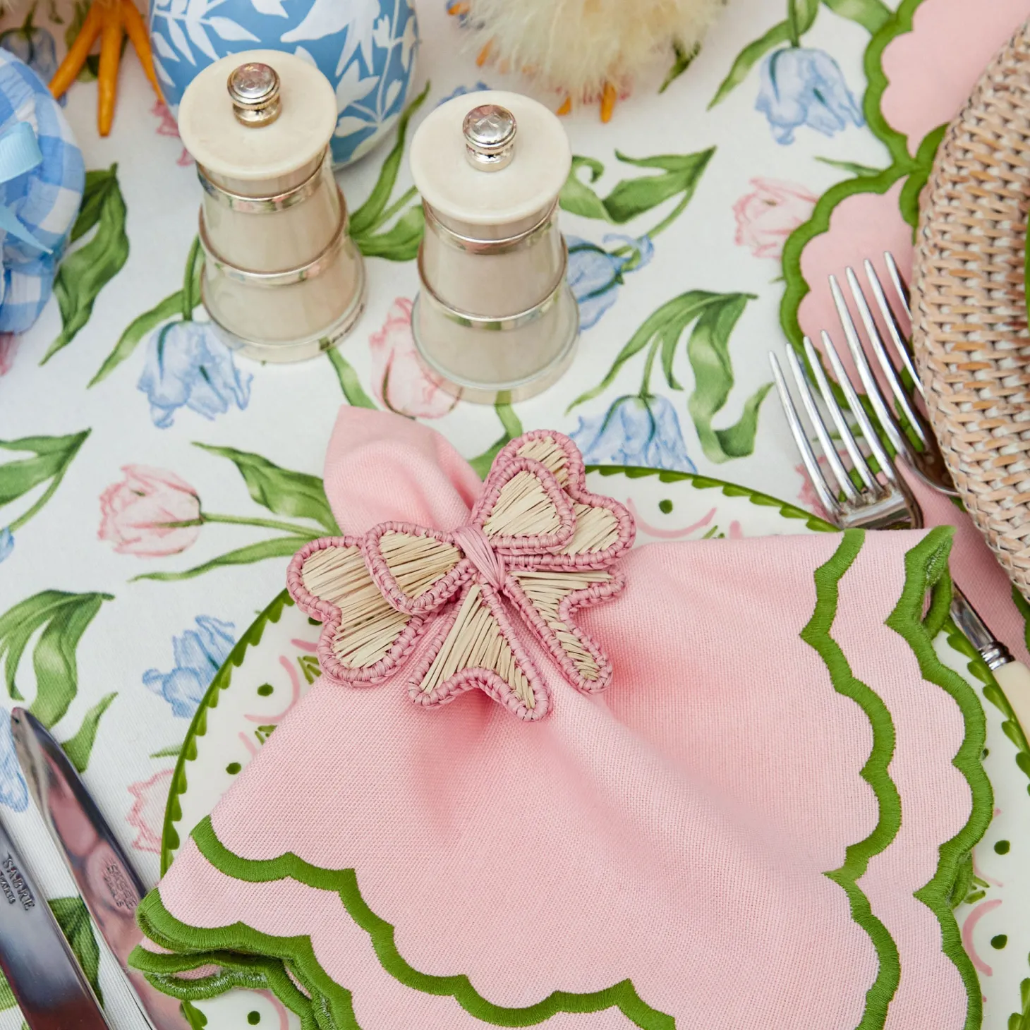 Pink Wicker Napkin Bow (Set of 4)