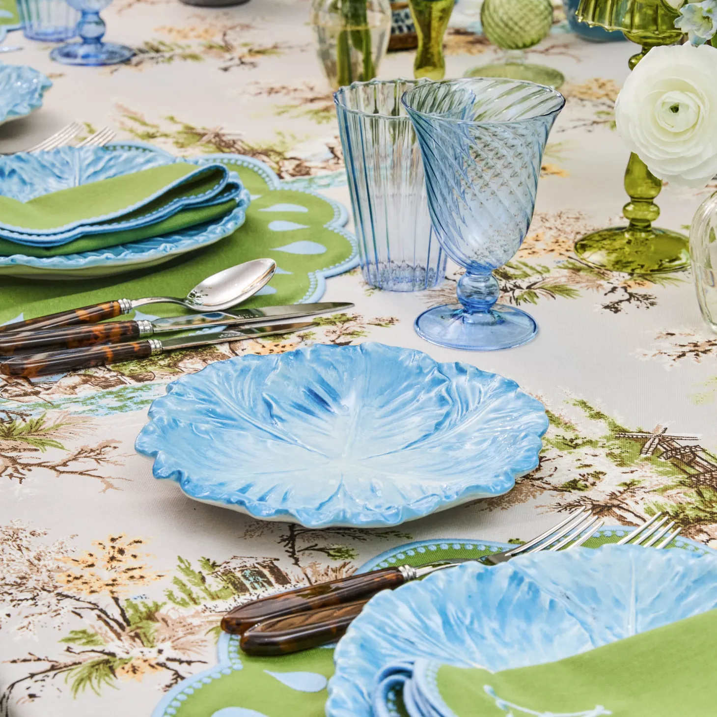 Putty Windsong Tablecloth