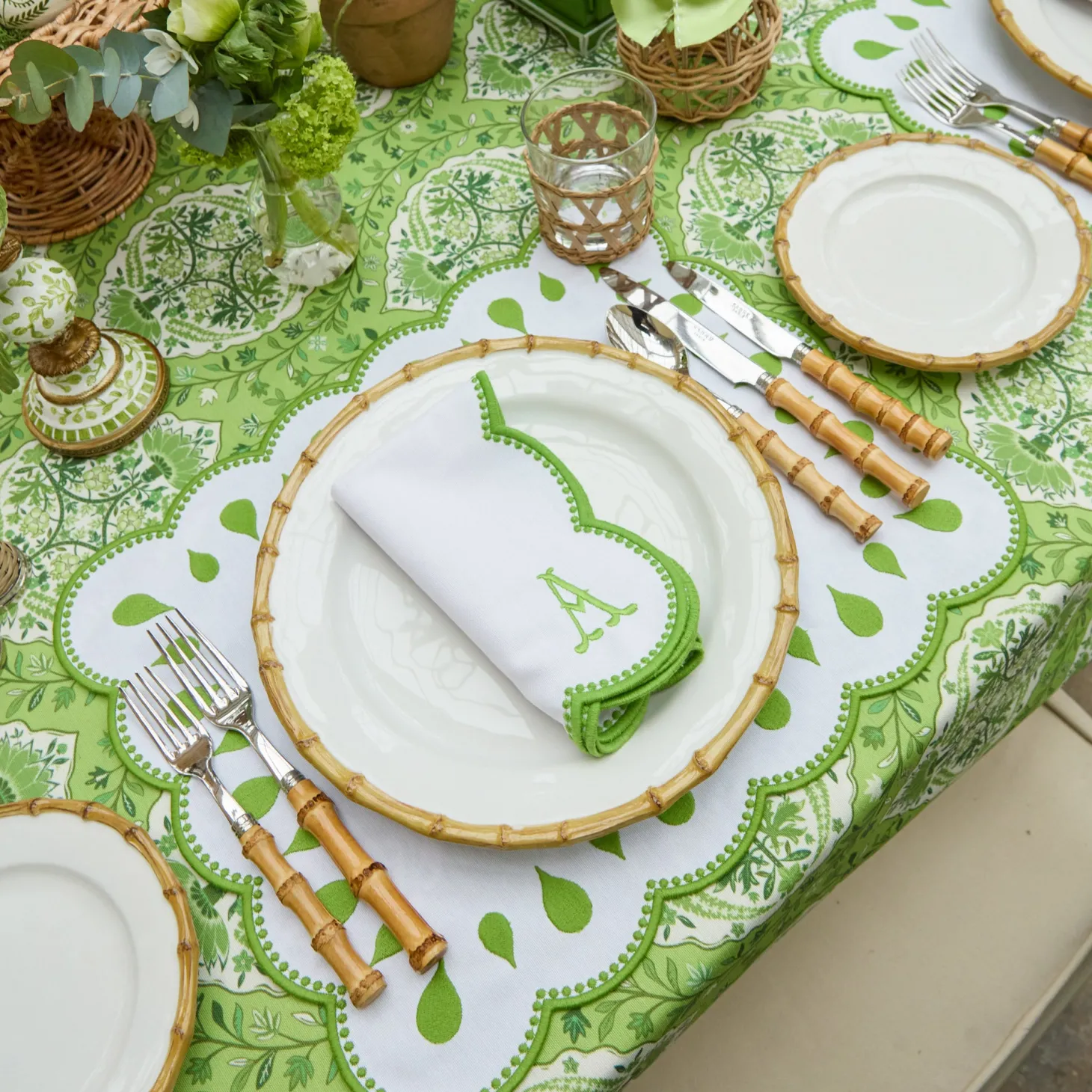 Rectangular Bettina White Placemats & Napkins (Set of 4)