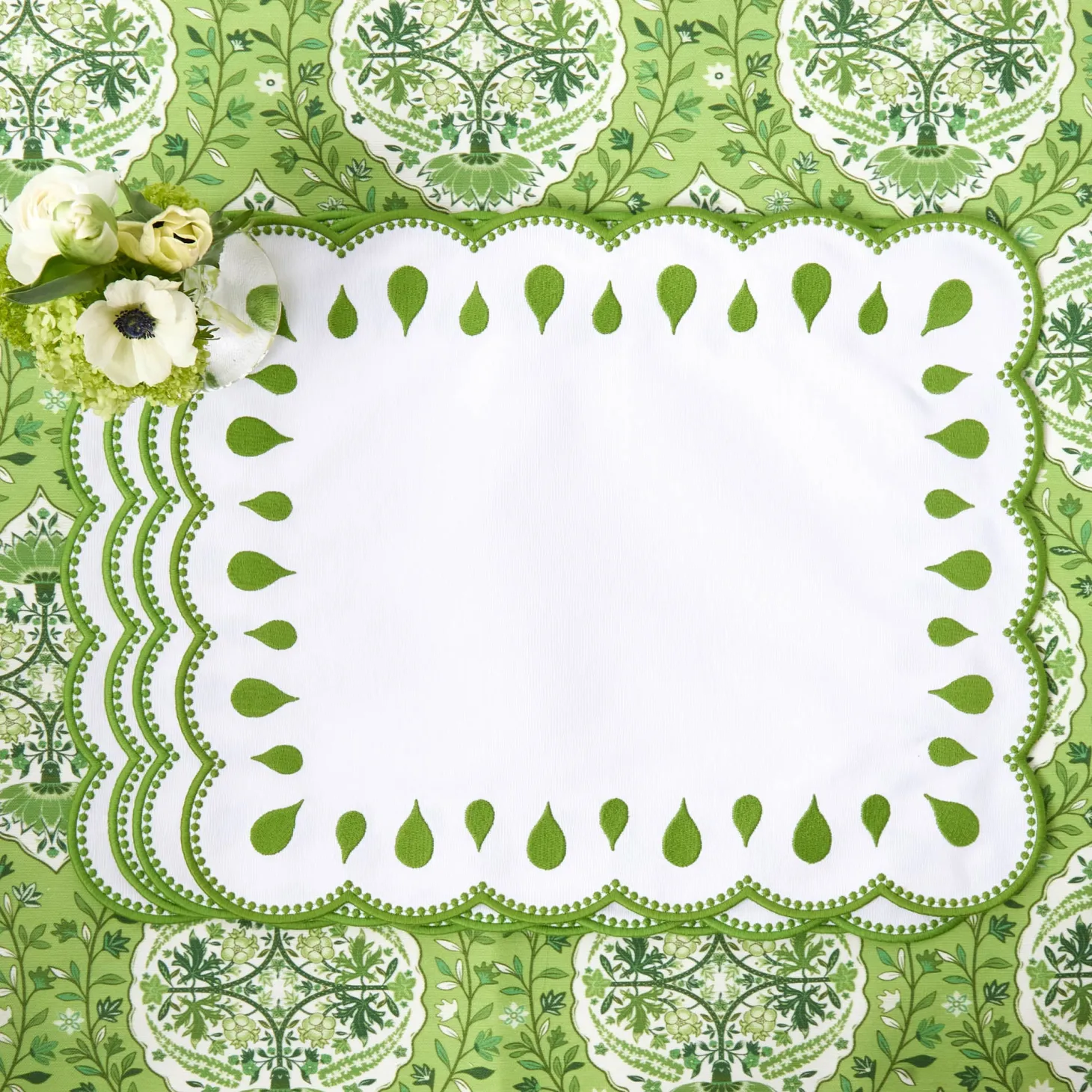 Rectangular Bettina White Placemats & Napkins (Set of 4)