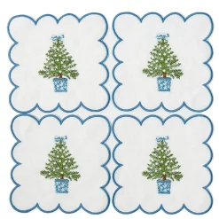 Scalloped Christmas Tree Cocktail Napkins (Set of 4)