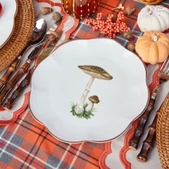 Scalloped Mushroom Dinner & Starter Plates (Set of 8)