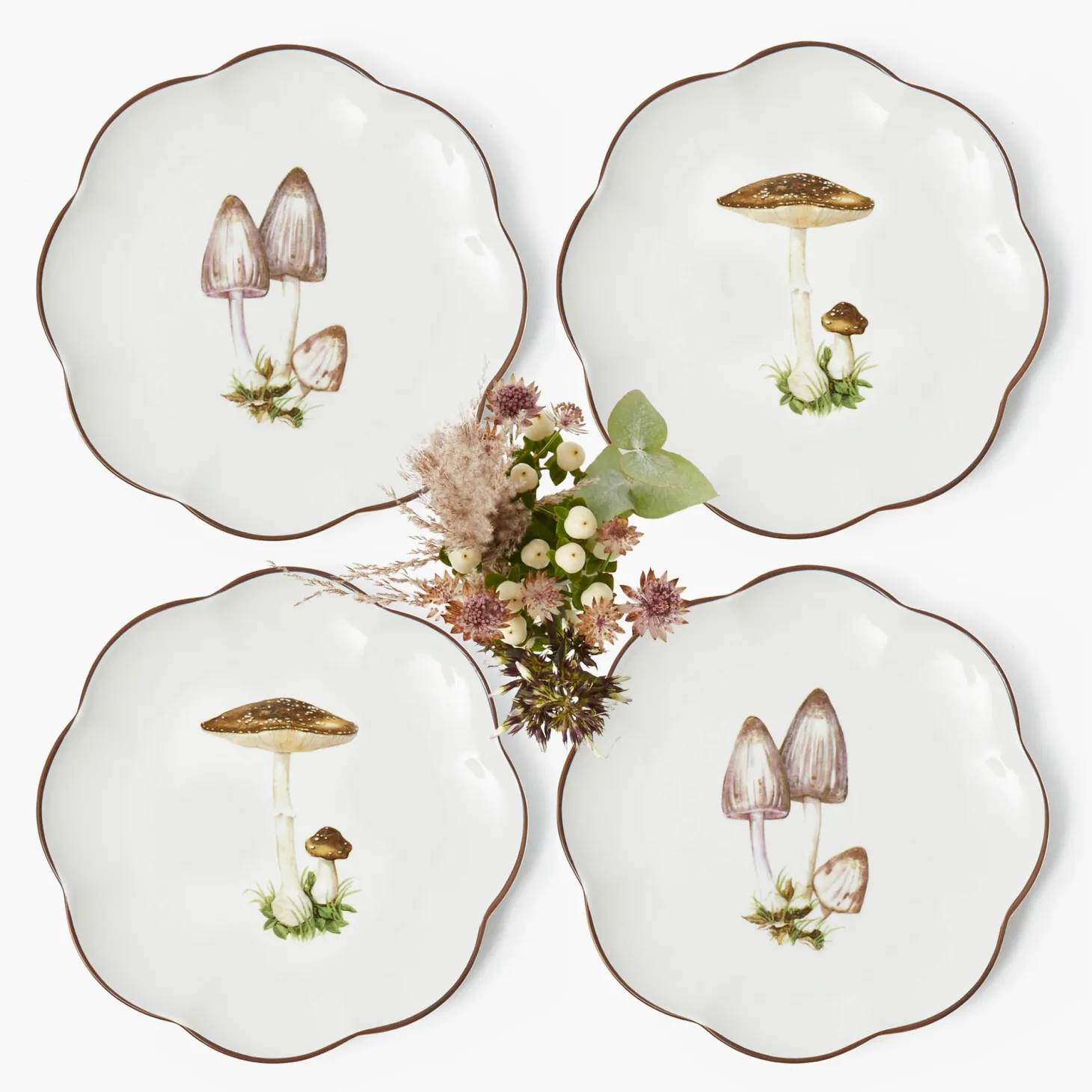 Scalloped Mushroom Starter Plates (Set of 4)