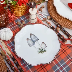 Scalloped Mushroom Starter Plates (Set of 4)