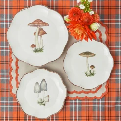 Scalloped Mushroom Starter Plates (Set of 4)