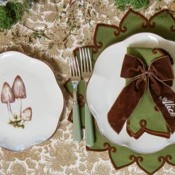 Scalloped Mushroom Starter Plates (Set of 4)