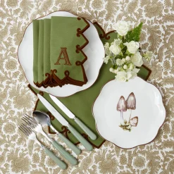 Scalloped Mushroom Starter Plates (Set of 4)