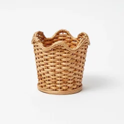 Scalloped Rattan Planter