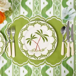 Serena Apple Green Scalloped Placemats (Set of 4)