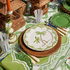 Serena Apple Green Scalloped Placemats (Set of 4)