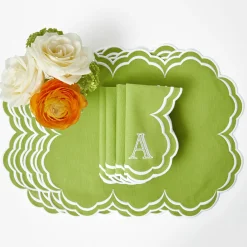 Serena Apple Green Scalloped Placemats & Napkins (Set of 4)
