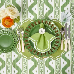 Serena Apple Green Scalloped Napkins (Set of 4)