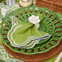 Serena Apple Green Scalloped Napkins (Set of 4)