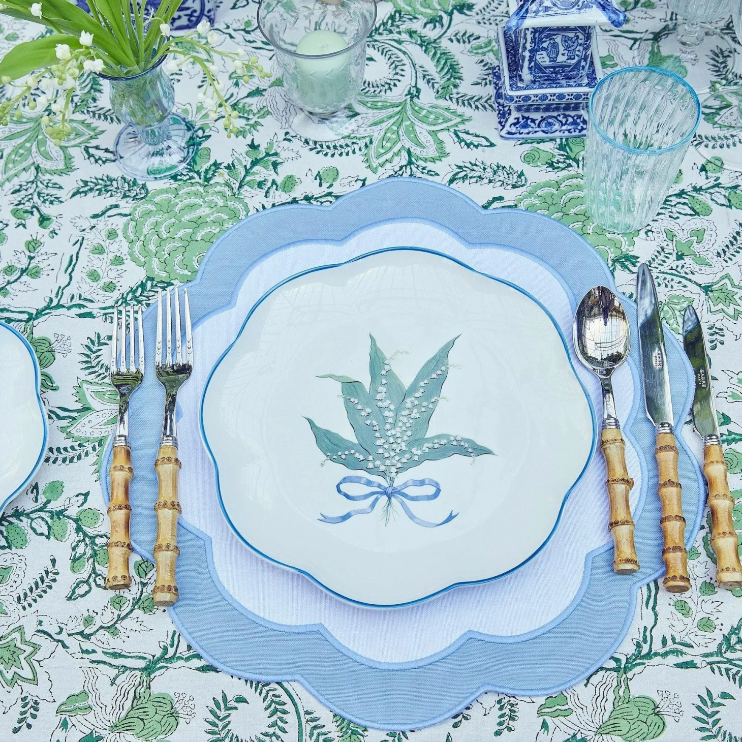 Serena Appliqué Blue Placemats (Set of 4)