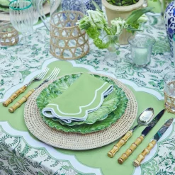 Serena Green Appliqué Napkins (Set of 4)