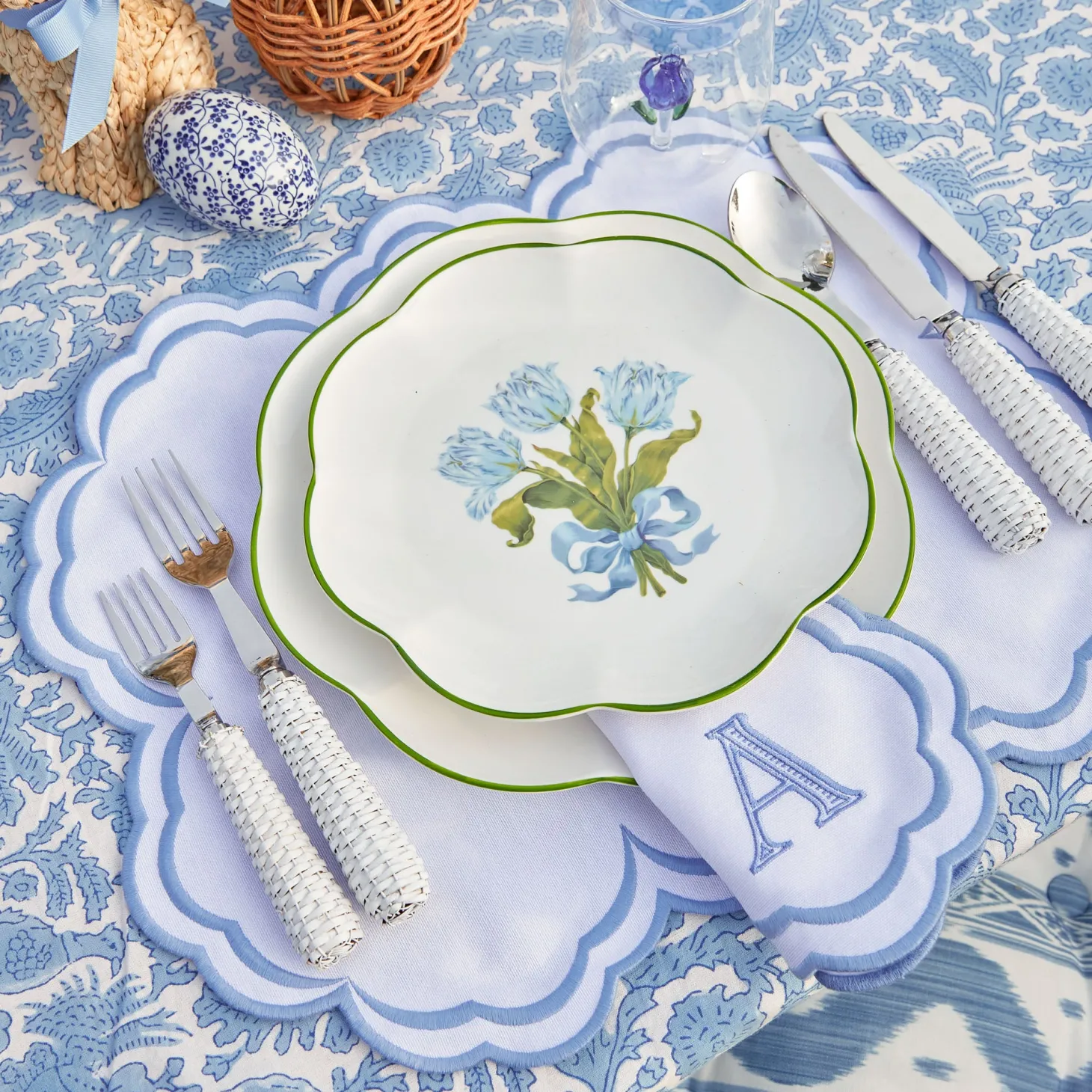 Serena White Napkins (Set of 4)