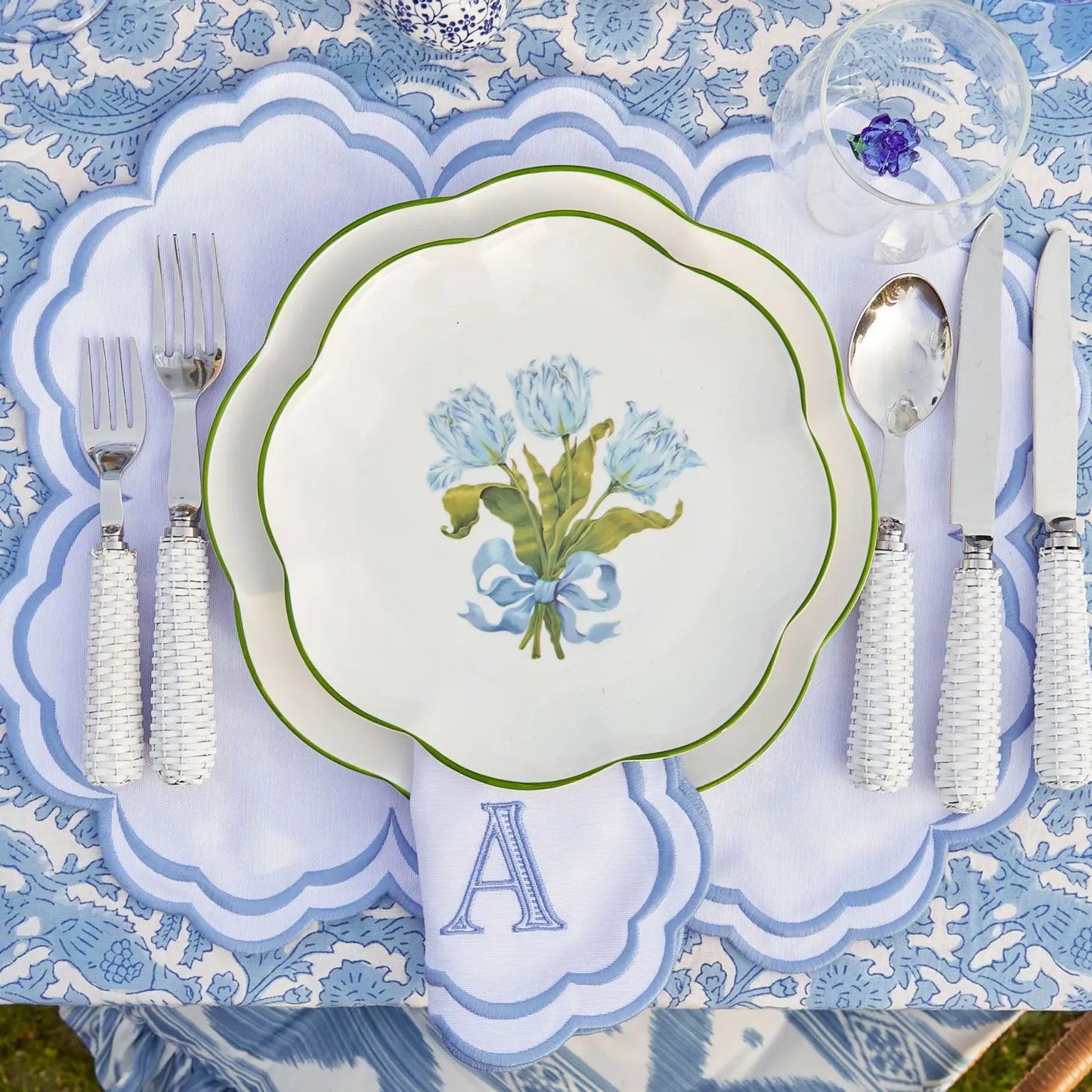 Serena White Napkins (Set of 4)