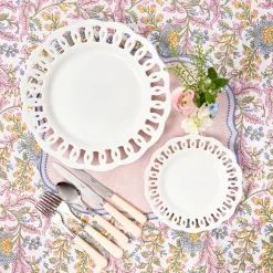 White Lace Dinner & Starter Plates (Set of 8)